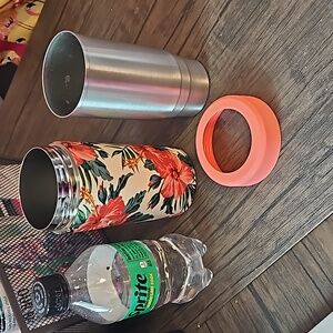 Bottle or can holder Never Used